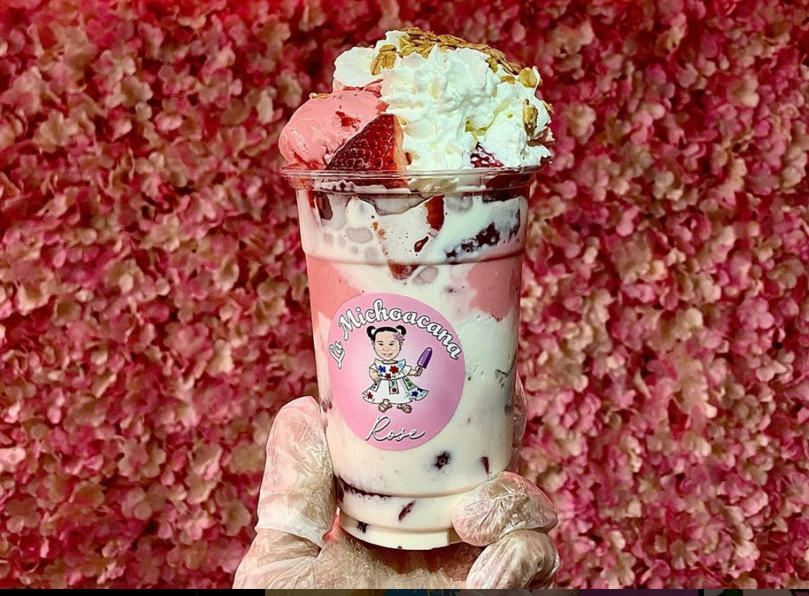 Fresas con crema LA MICHOACANA ROSE